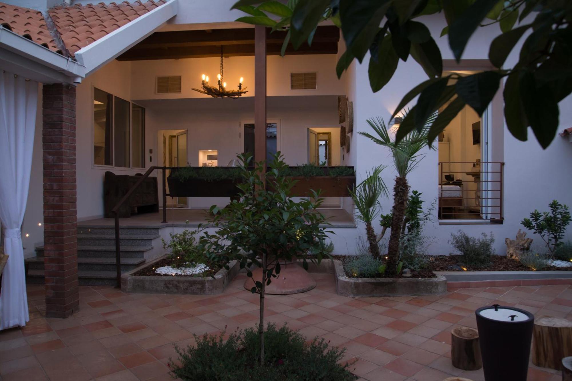 Amelia Apts & Rooms Alghero Exterior photo